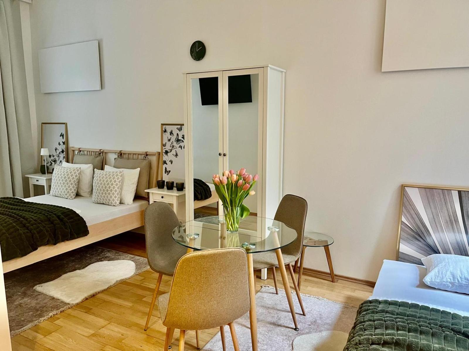 Gemuetliches Studio Apartment فيينا المظهر الخارجي الصورة